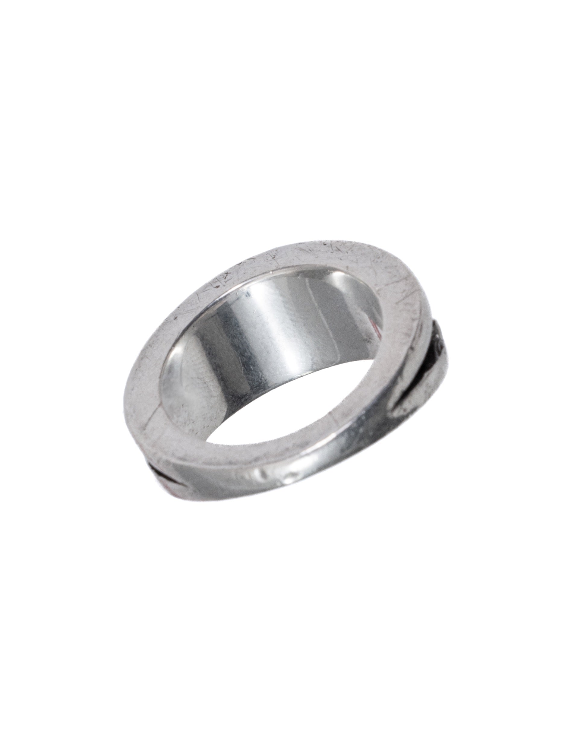Chrome Hearts Narrow V-Band Plus Ring
